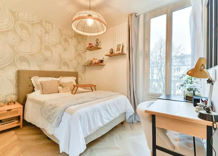 Joli Appartement Bois De Vincennes, Metro 1, Rer A
